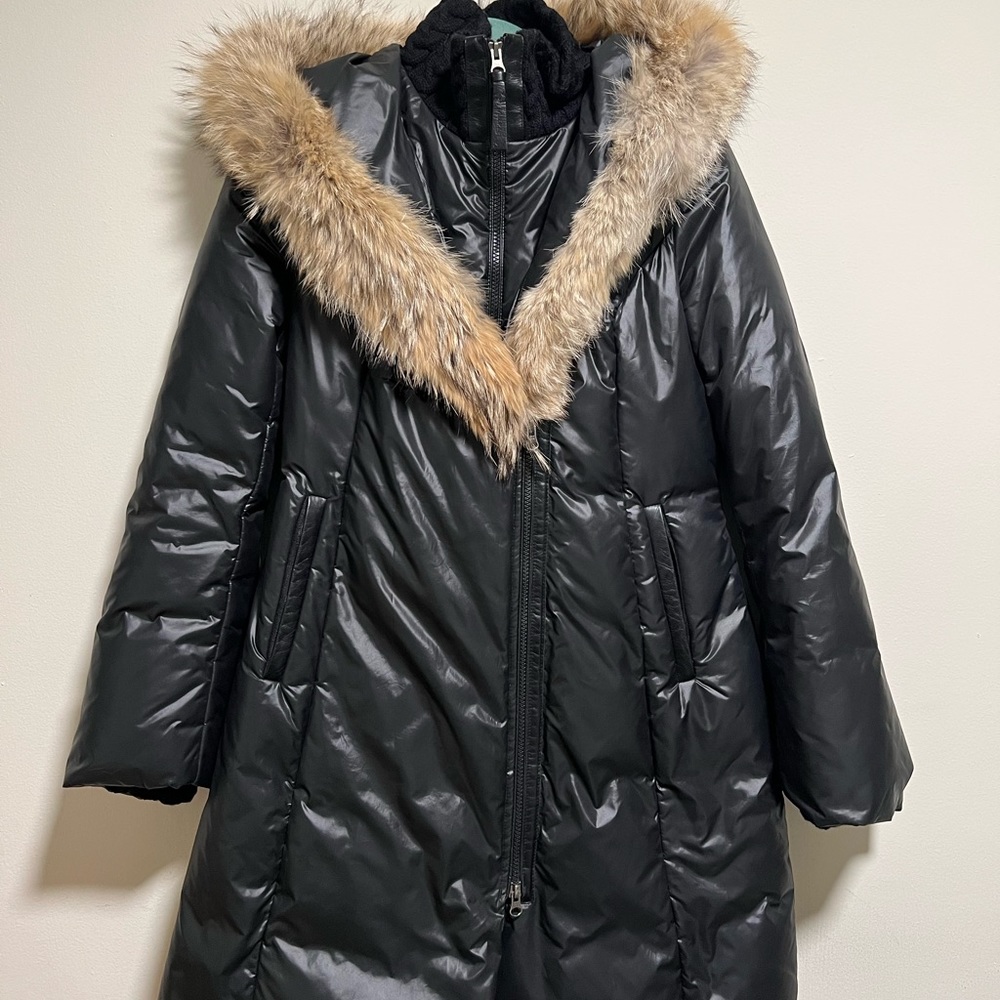 MACKAGE WOMEN’S COAT - SIZE M